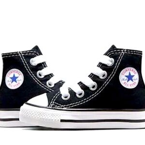 Converse All Star Classic High Top Shoes
Color: Black
Size: 2 (Infant)